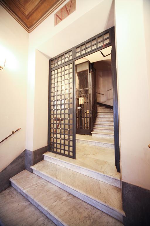 App Condotti Luxury Apartment In Roma Habitación foto