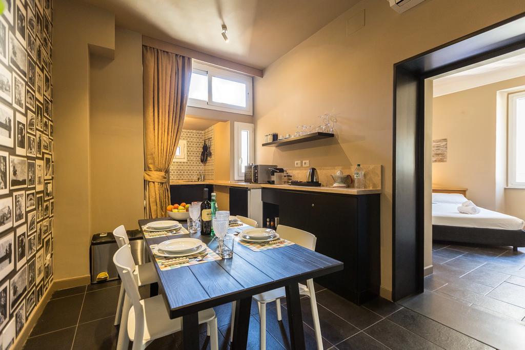 App Condotti Luxury Apartment In Roma Exterior foto